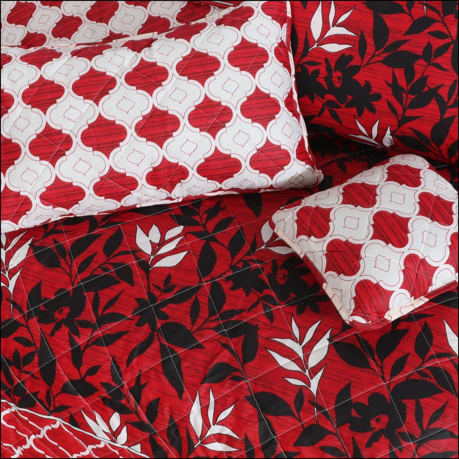 7 Pcs Quilted Comforter Set - Red Blotches